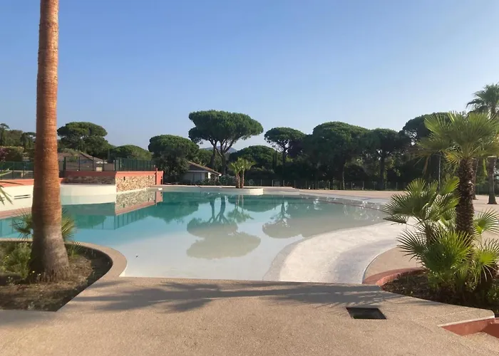 بيت للعطل In Gassin Near Saint Tropez *